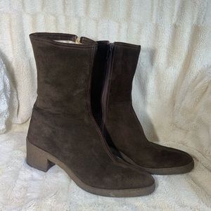 Vintage! Salvatore Ferragamo Brown Suede Boots women’s size 7.5 Narrow